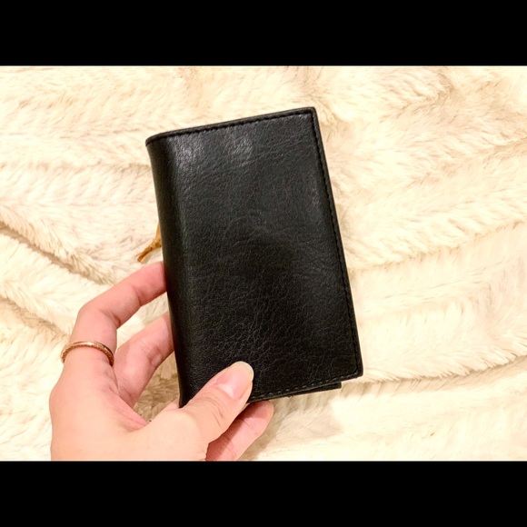 Matt & Nat York Card Holder - Picture 2 of 3